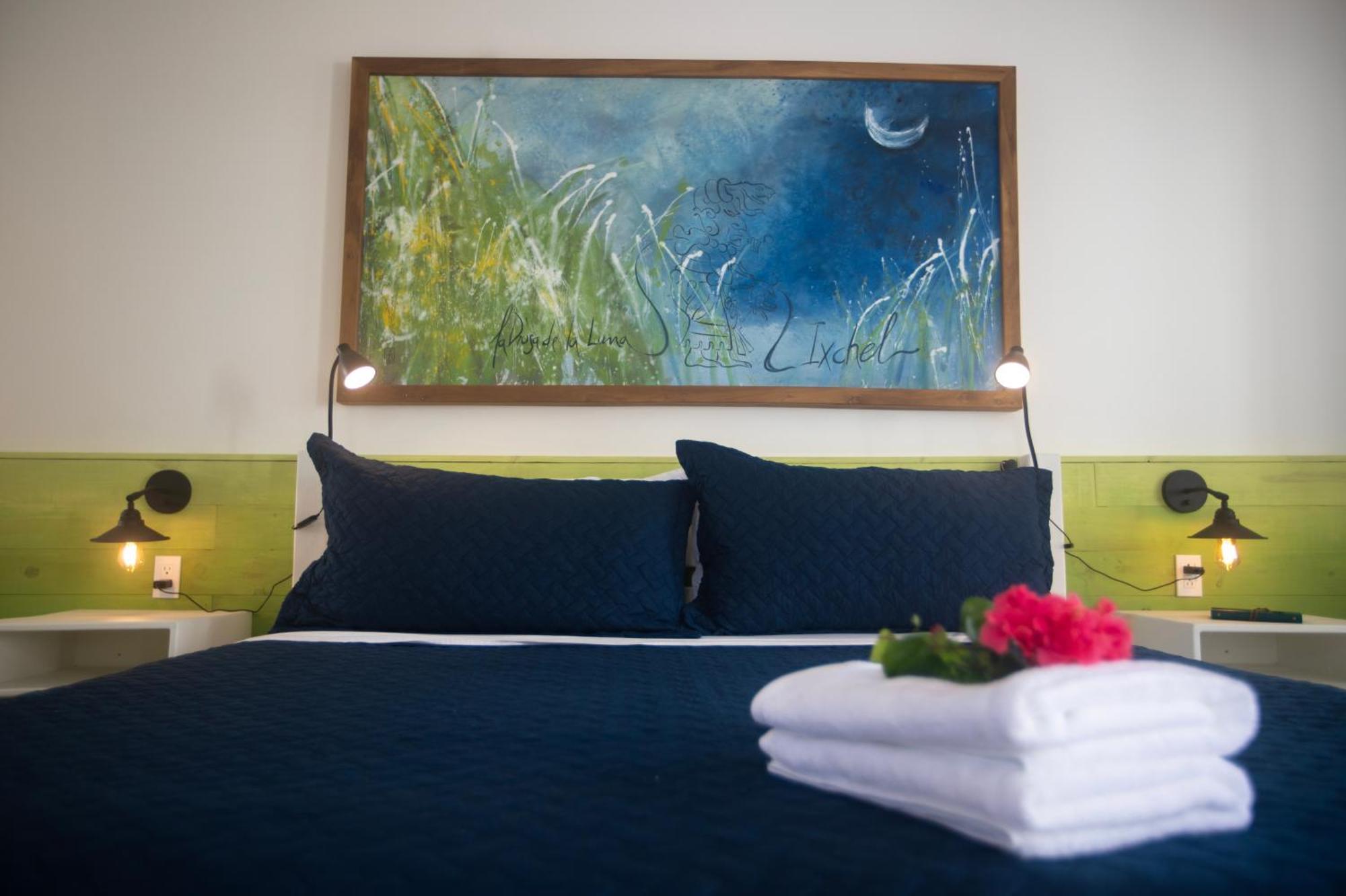 Treetops Hotel Caye Caulker Exterior photo